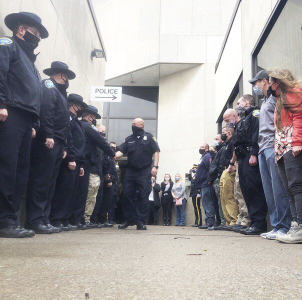 'Walk out' ceremony honors LPT's Rick Provenzano